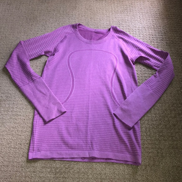 lululemon athletica Tops - Lululemon Swiftly Tech Long Sleeve (Size 8)
